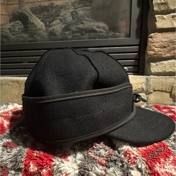 Black Stormy Kromer hat. 7 1/8. Never worn - Picture 2 of 7